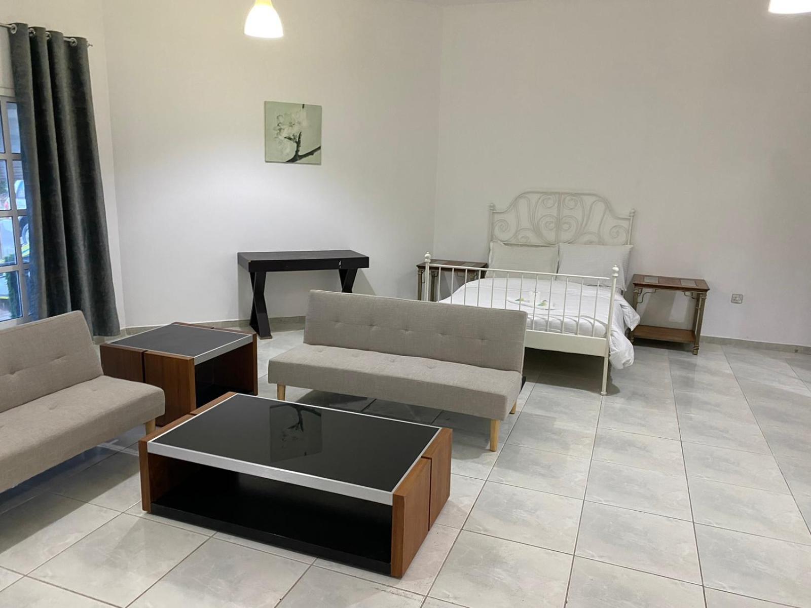 Comfortable Private Rooms In Compound Housing Dubai Exterior foto